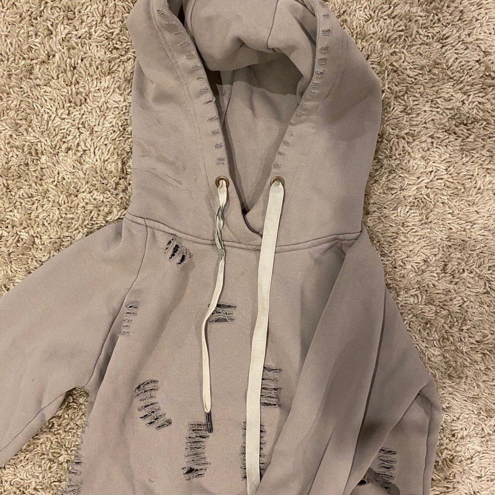 Cropped distressed sweatshirt!